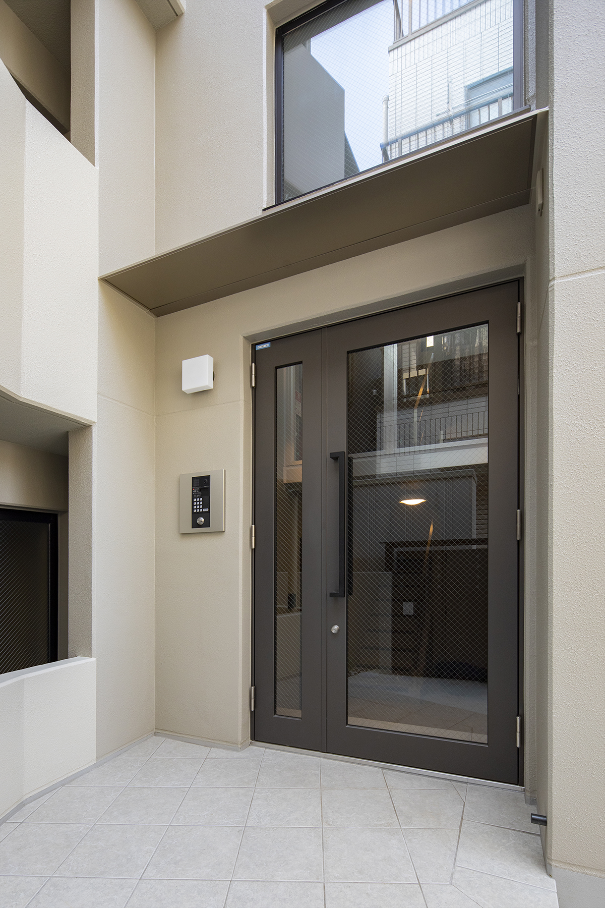 エントランス外観